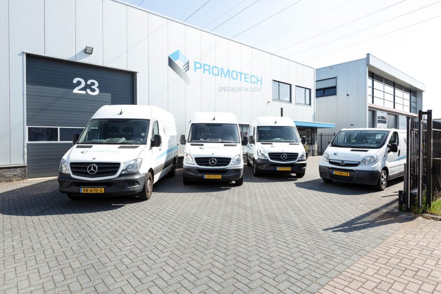 Promotech sfeerafbeelding luchtcompressors specialist in lucht buitenkant pand